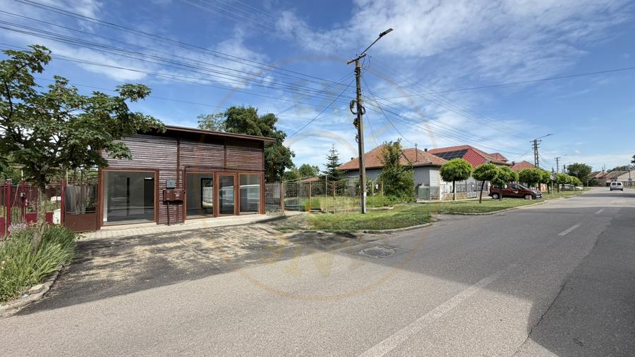 Inchiriere Spațiu Comercial 36 mp - Str. Corneliu Coposu - Carei
