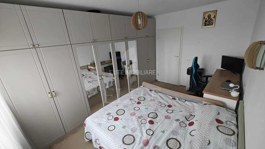 Apartament 3 camere în zona ZORILOR