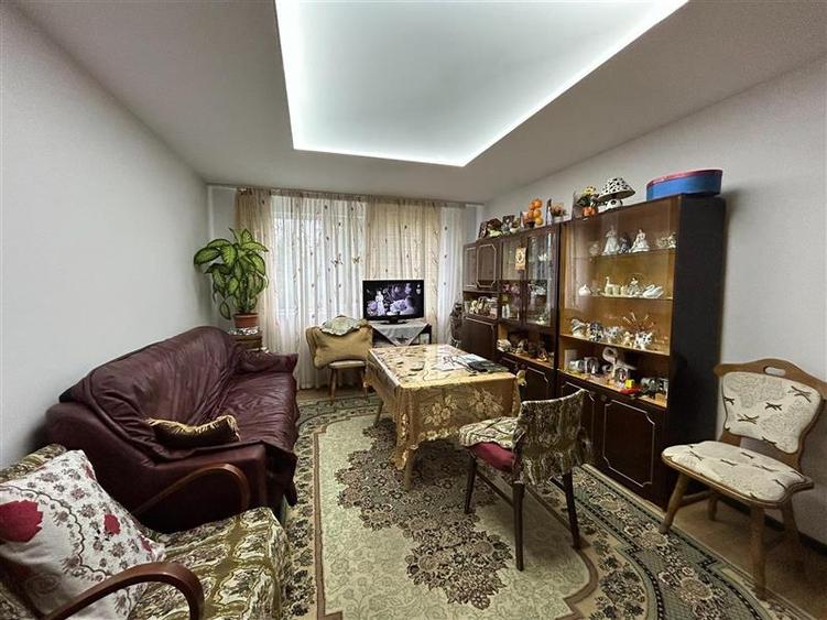 Zona Ura - Apartament cu 3 camere