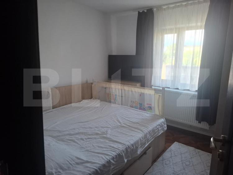 Casa de vanzare, 126 mp, zona Dragomiresti