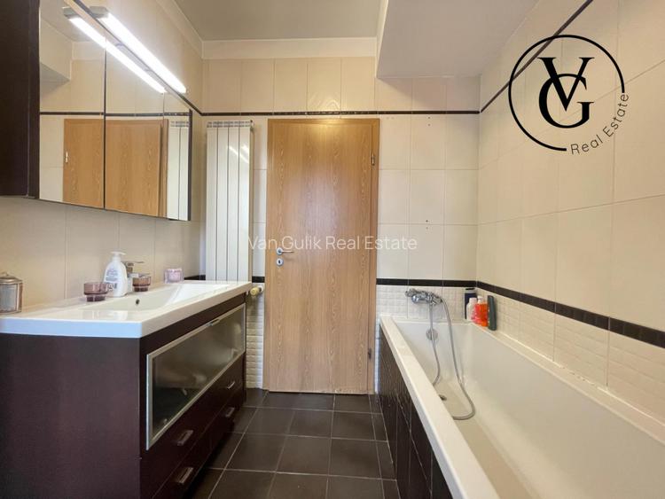 Apartament cu 5 camere si terasa spatioasa + 2 locuri de parcare - 5