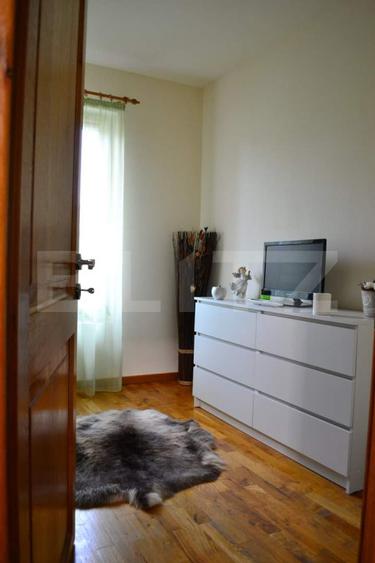 Casa individuala 5 camere cu teren de 350mp in Giroc