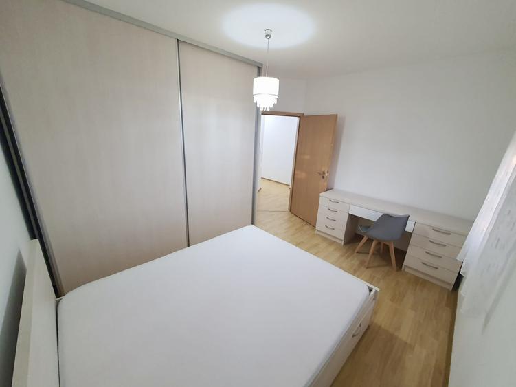 Apartament de inchiriat, 3 camere, 65 mp utili, etaj 1 - Zona Lipovei