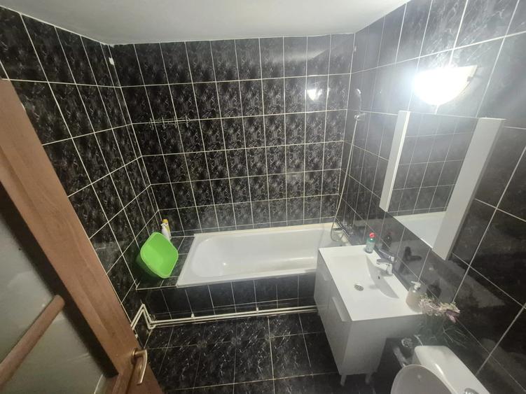 Apartament 3 camere Podu Ros - Nicolina