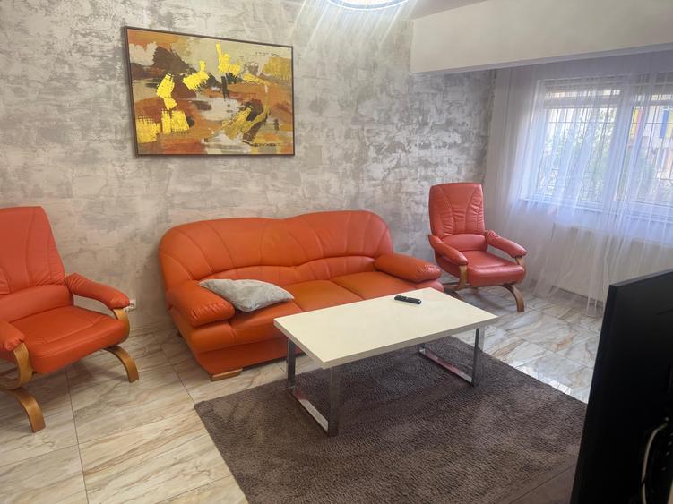 Apartament 2 camere - Faleza Nord - 150.000 euro (cod E11+E12)