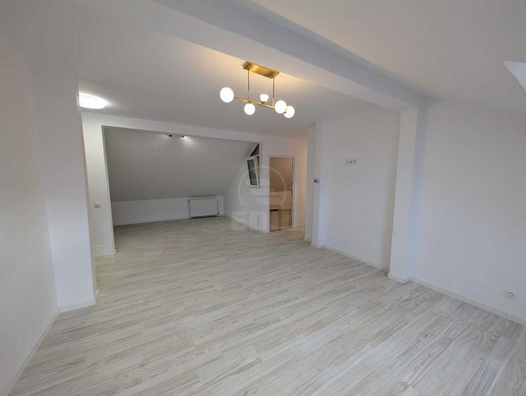 Apartament 4 camere semidecomandat zona Florilor