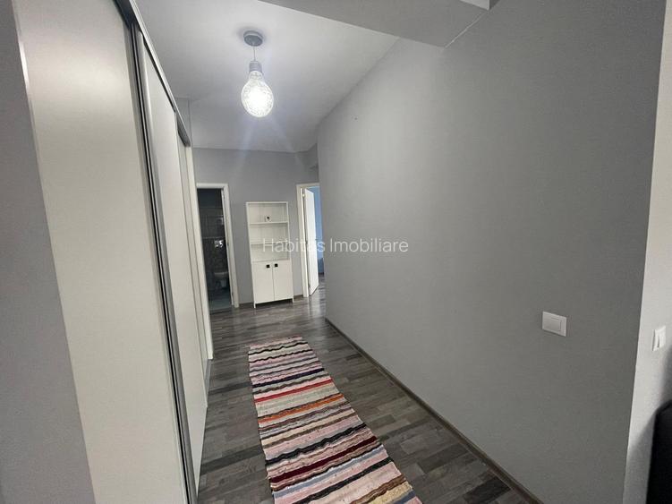 Ap 3 camere de închiriat, parcare, str Sub Cetate Floresti - 4