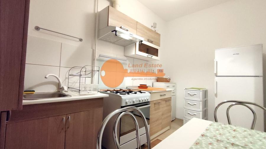 Garsonieră decomandată Gorjului – 10 min centrală proprie