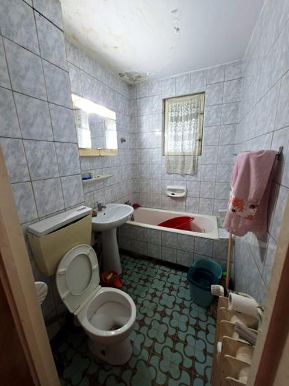 3 camere Titan Parc - Metrou