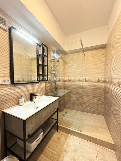 Apartament cu 4 camere de închiriat - 4