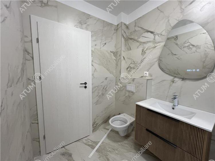 Apartament cu 3 camere 2 bai si balcon etaj 1 zona Doamna Stanca