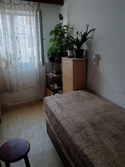 Apartament 3 camere decomandat, etaj 2, Astra