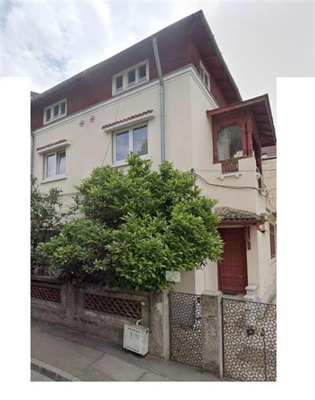 Calea Dorobanti, apartament 3 camere parter/P+2 etaje