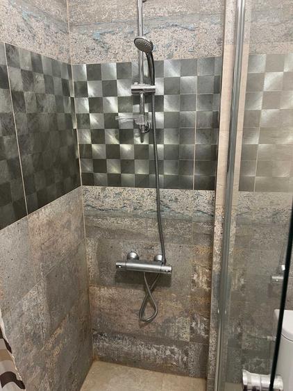 Exigent Plaza Faza 1 langa parcul Liniei, Carrefour, Plaza Romania, metrou