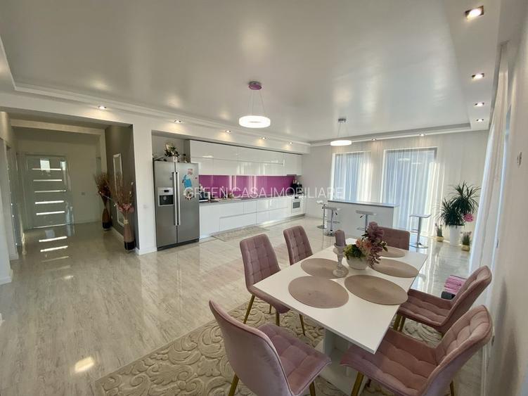 Casă individuală, D+P+E, 160 mp utili, teren 950 mp, garaj | Tăuți