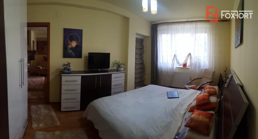 Apartament 3 camere, Lipovei - loc de parcare, balcon