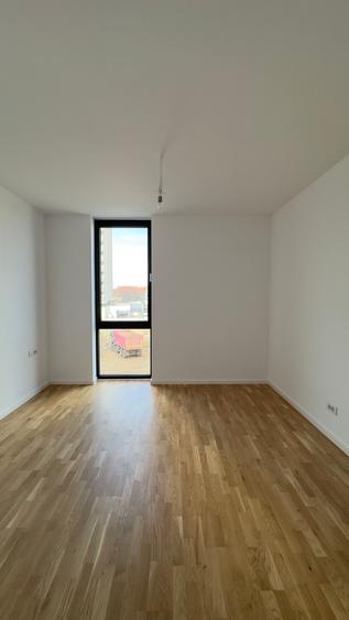 ISHO Riverside U2, Apartament generos, suprafete ample, multa lumina naturala