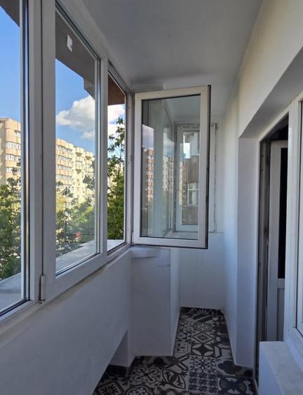 Apartament 2 Camere Vitan Mall metrou DECOMANDAT,CENTRALA,SEMIMOBILAT,REABILITAT