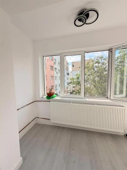 APARTAMENT DE VANZARE 1 MINUT METROU 1 DECEMBRIE 1918