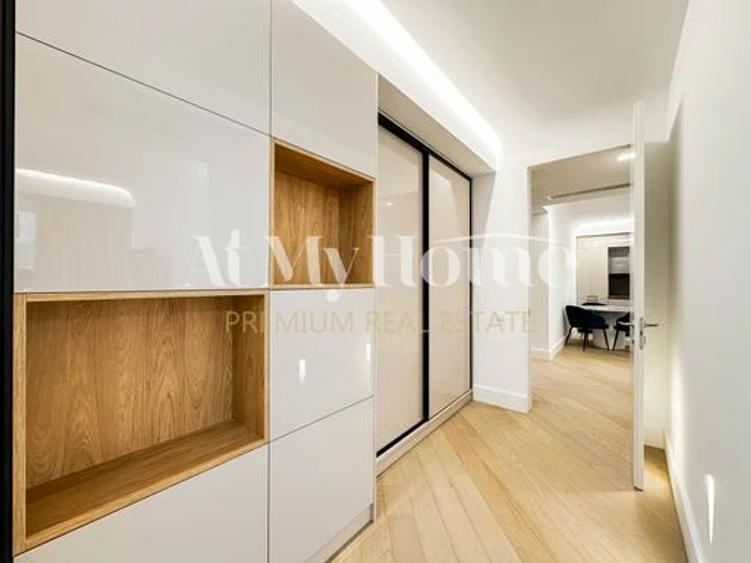 Apartament NOU 80 Mp utili + 24 mp terasa, 3 camere, parcare subterana, Iancu N.