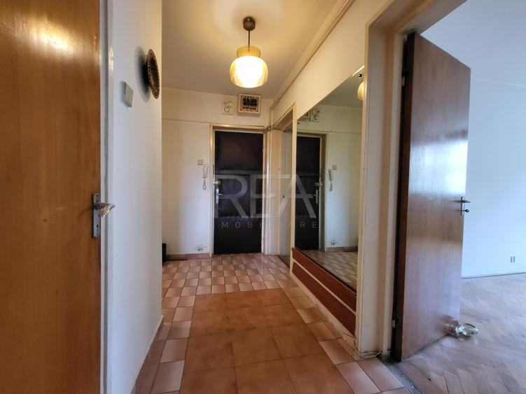 4 camere spatios - Nicolae Grigorescu