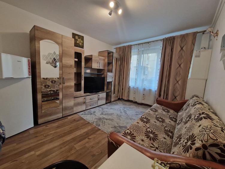 Garsoniera de inchiriat, zona Judeteana