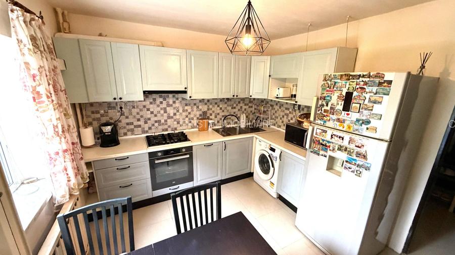 Vânzare Apartament 3 Camere Hol în H, 2 Băi – Calea Vitan Vis-a-vis Mall Vitan - 2