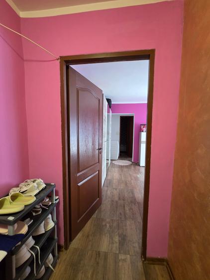 Apartament cu doua camere etaj 3 Parc CFR Adjud