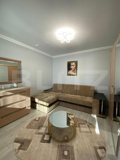 BLITZ propune spre vânzare apartament cu 3 camere, situat în zona centrală