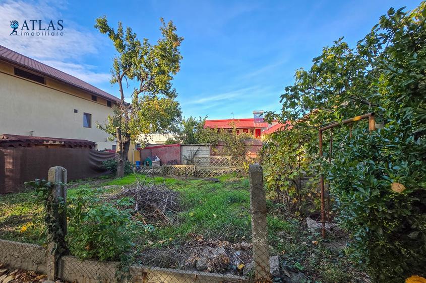 Casă Eforie Sud, ultracentral, 2 fronturi la stradă, 450 mp teren