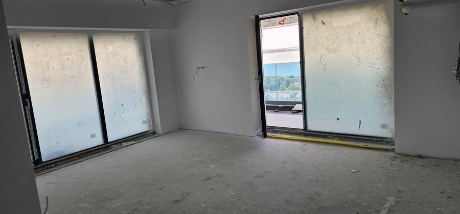 Mamaia zona cluburi , vedere ftontala la mare si ghiol