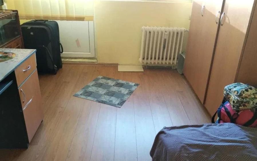 Vanzare Apartament 4 Camere Bd.Alexandru Obregia