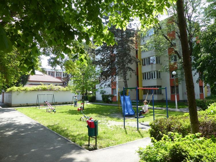 De vanzare ap. 3 camere, Tg. Mures, Zona Budai - 9