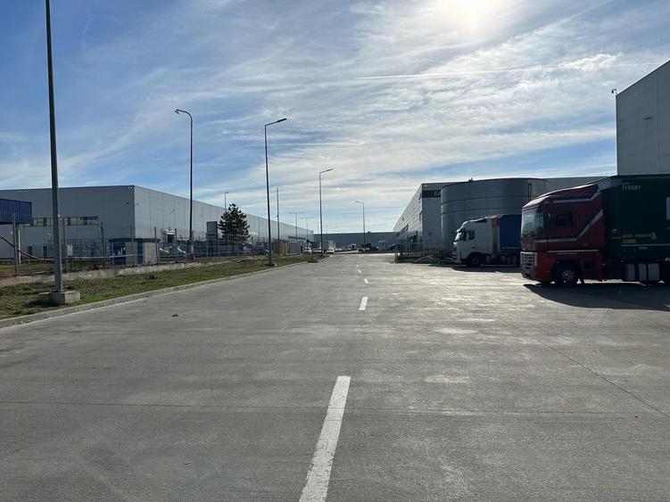 Spatiu depozitare Dragomiresti - Deal A1 , Km. 13,5