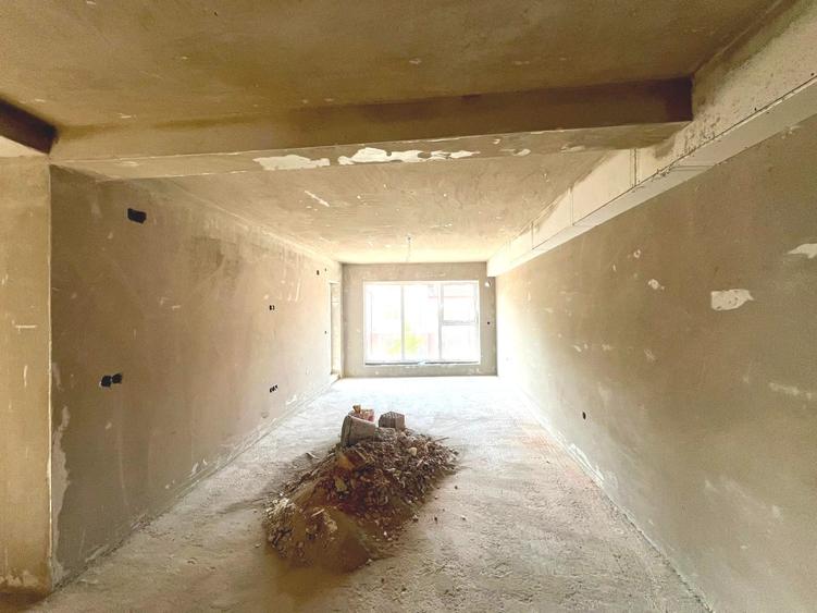 Apartament bloc nou 55mp finisat zona Centrala 97.000eur neg