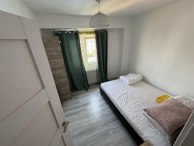 Complex Studentesc | 3 camere | Centrala Proprie