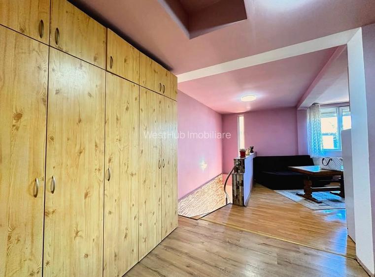 Casa individuala,5 camere,113 mp, 180 teren, curte comuna - zona Cetatii - 11