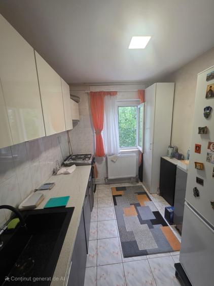 Apartament 3 camere de vanzare Podu Ros