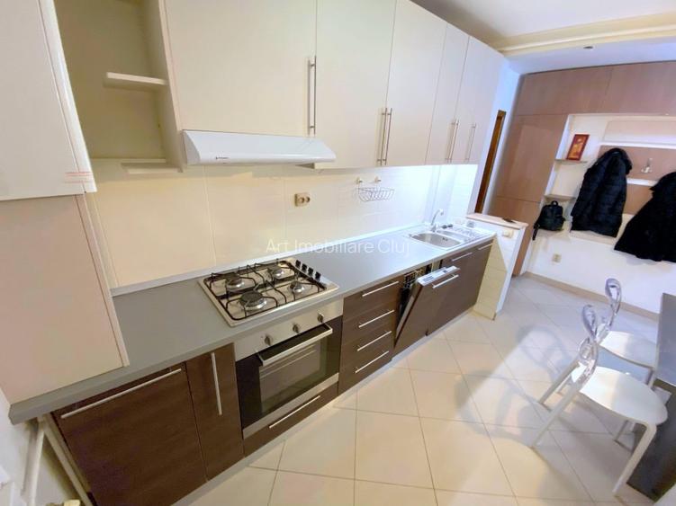 Apartament cu 3 camere, mobilat modern, in Gheorgheni zona Iulius Mall