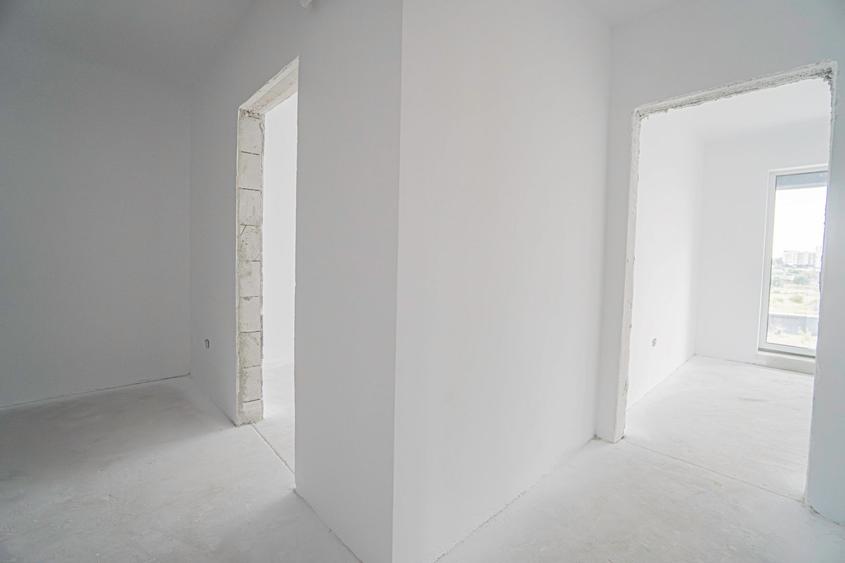 Tomis Nord - Vanzare apartament decomandat cu 3 camere, bloc nou.