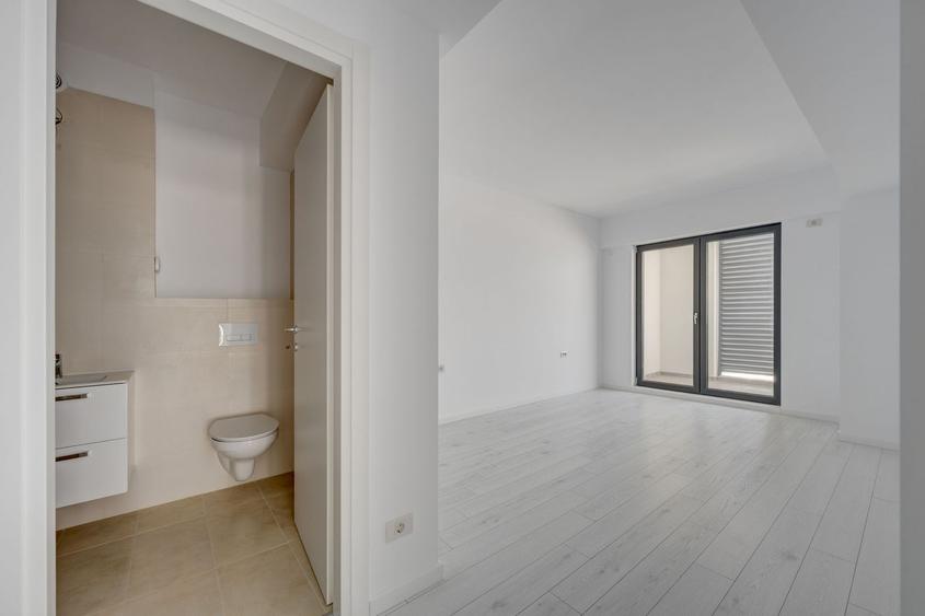 3 CAMERE VEDERE SUPERBA SPRE LAC BLOC NOU FINALIZAT TERASA GENEROASA