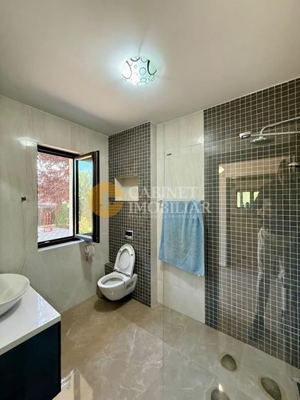CASA 5 CAMERE--2 BAI--800MP TEREN-- LIBERA