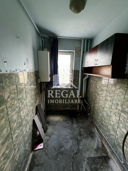 Apartament 2 camere, decomandat – Micro 7, str. Eliberării