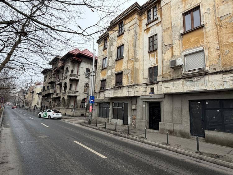 Vanzare apartament 2 camere Plevnei Liceul Cervantes