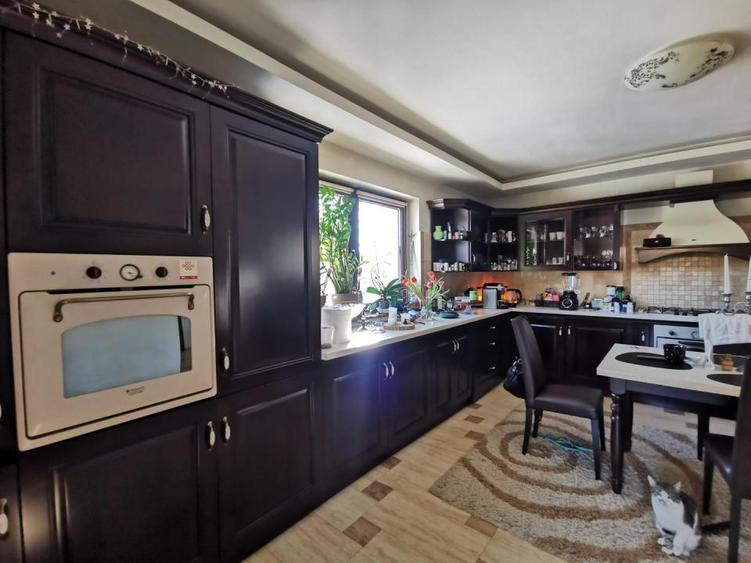 Vila superba in Snagov langa padure