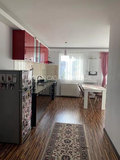Apartament 3 camere, 59 mp, două balcoane, zona Florilor - 3