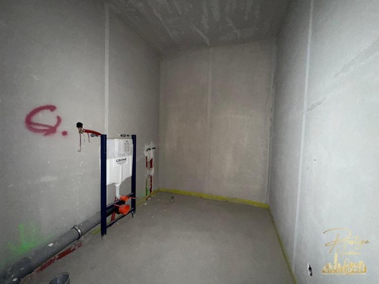 Apartament cu 2 camere spalatorie si dressing de vanzare- Scala Cetate