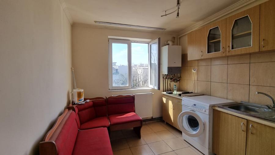 Garsoniera tip apartament caramida Neajlov 27000 Euro