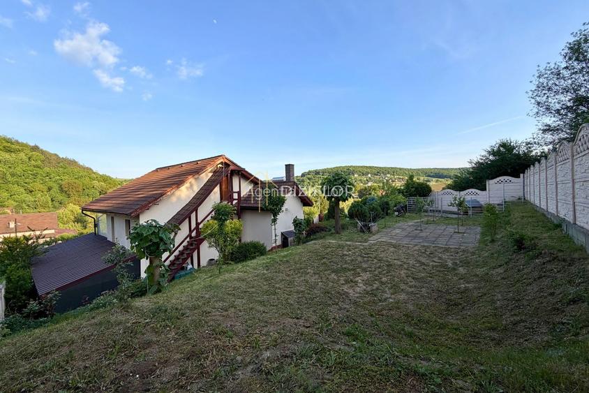 Casă pe două nivele | Sânișor | 235.000 € - 19