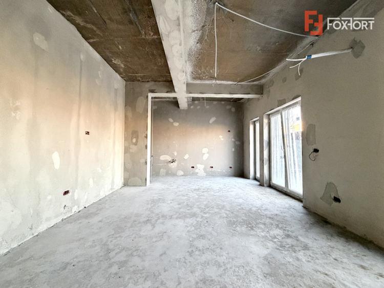 Duplex deosebit cu 4 camere si carport, perete dublu, in Dumbravita
